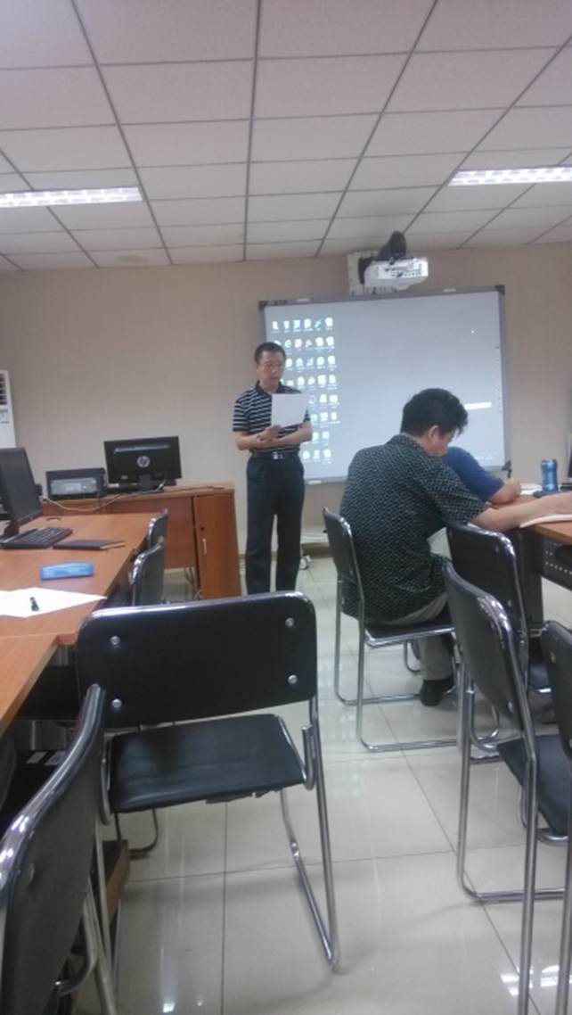 图3、袁騉老师做总结.jpg