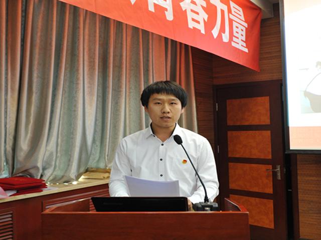 图8交流发言_副本.jpg
