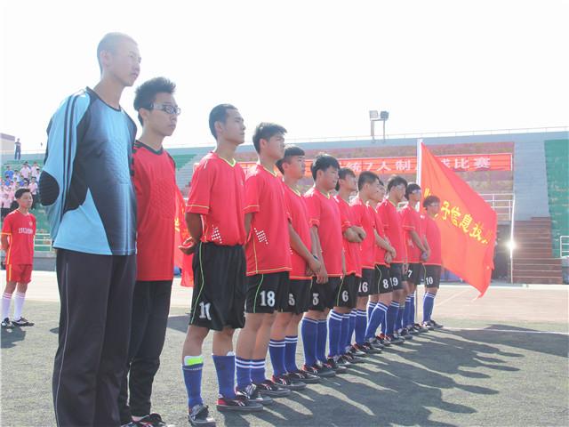 8图八参赛校代表队.jpg