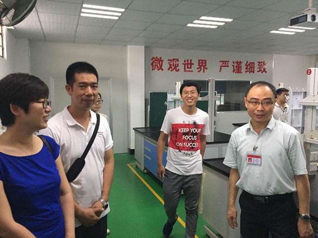 图2 我校教师参观广东省粤东技师学院.jpg